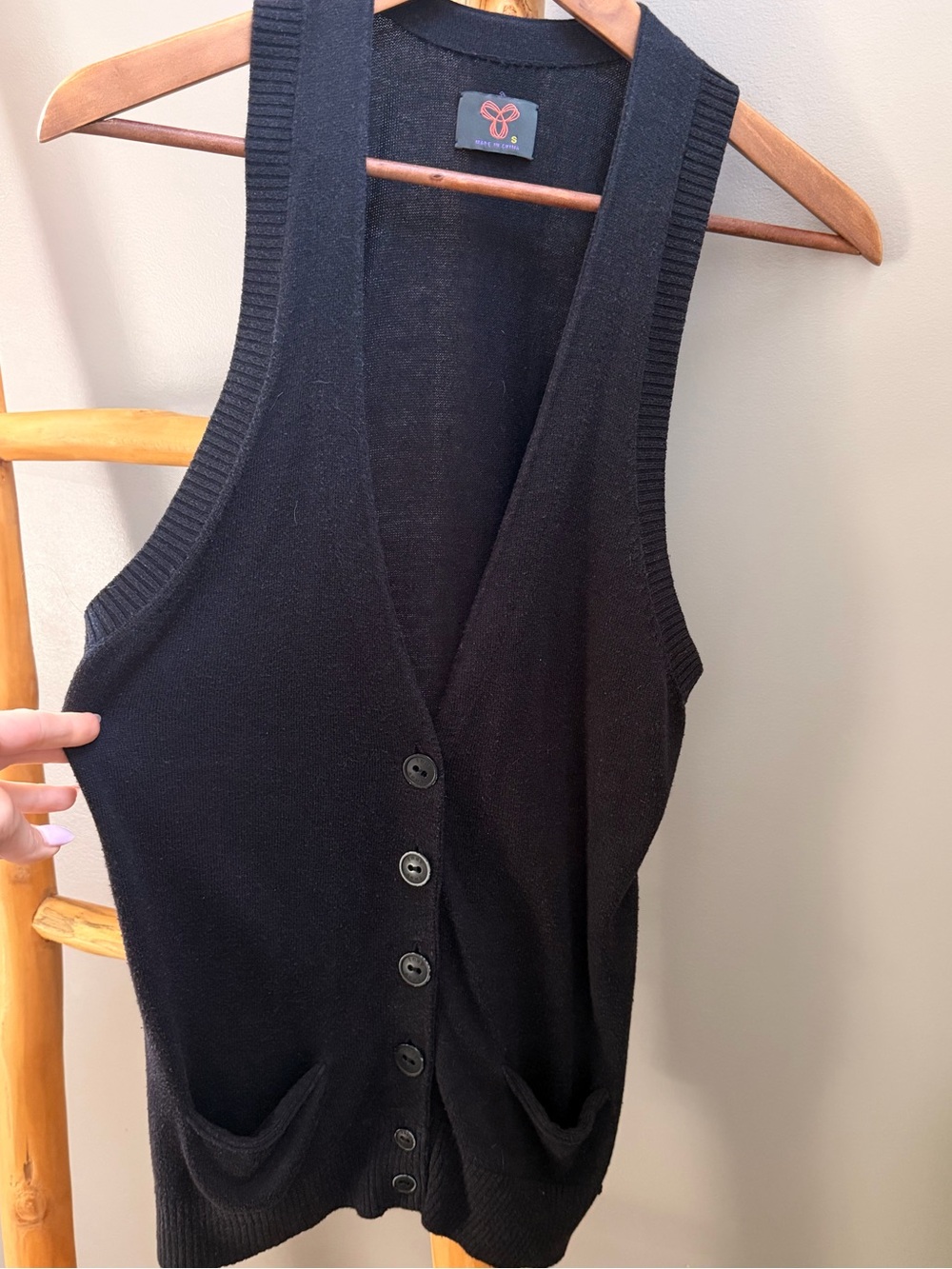 TNA Sweater Vest